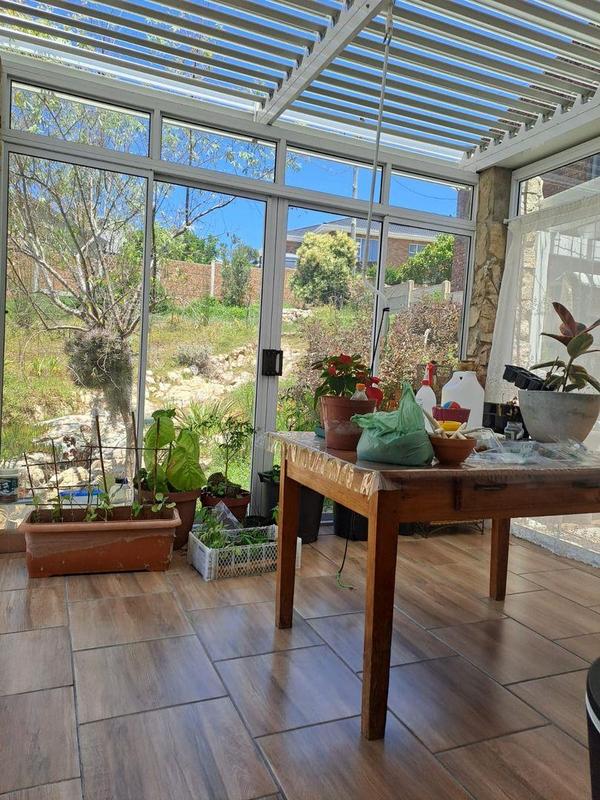 3 Bedroom Property for Sale in Stilbaai Wes Western Cape